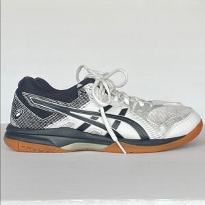 ASICS GEL-Rocket 9 Women's Volleyball Court Shoes.